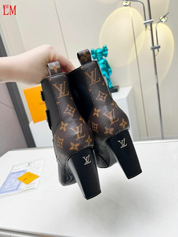 New Collection Fashion Women LV Shoes 1028