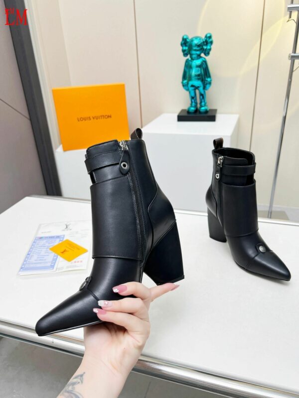 New Collection Fashion Women LV Shoes 1029