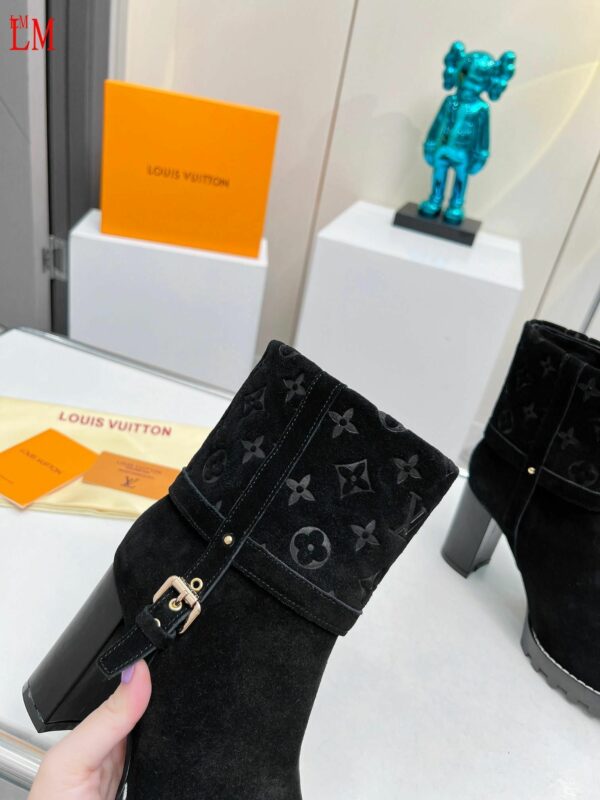 New Collection Fashion Women LV Shoes 1034