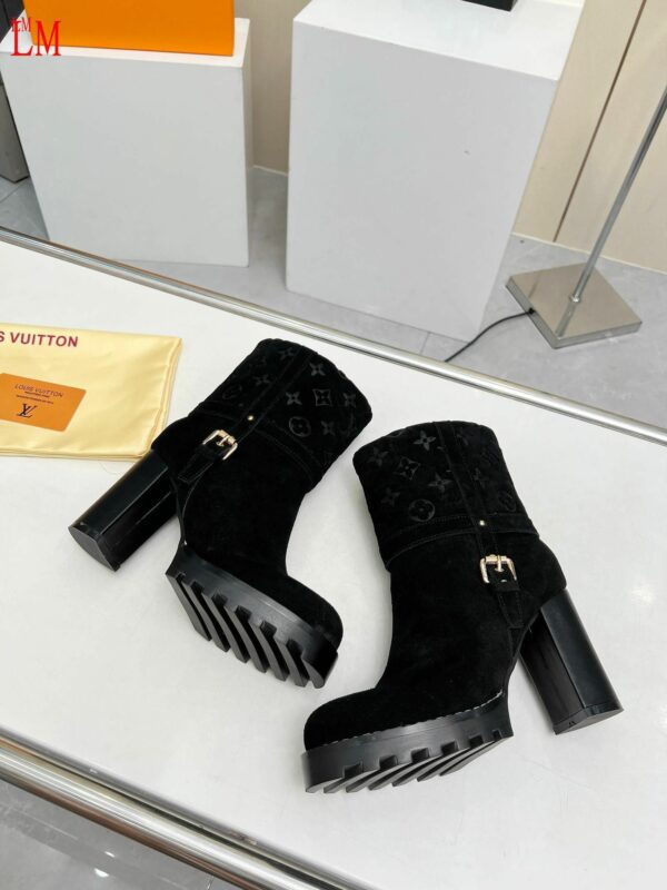 New Collection Fashion Women LV Shoes 1034