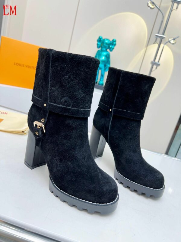 New Collection Fashion Women LV Shoes 1034