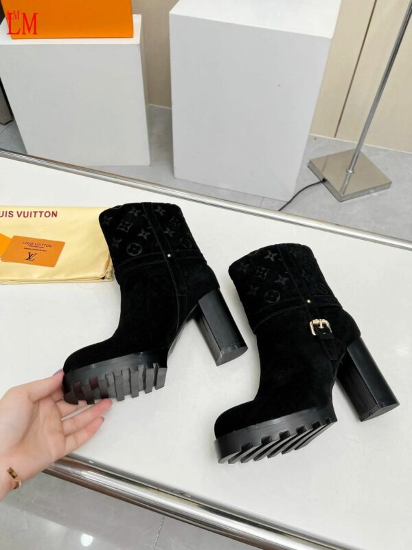New Collection Fashion Women LV Shoes 1034
