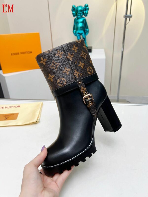 New Collection Fashion Women LV Shoes 1036