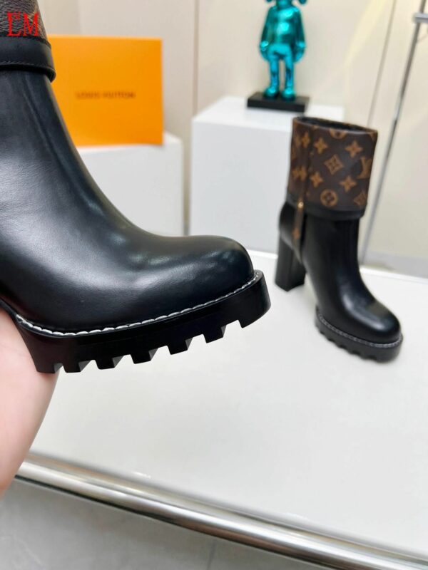 New Collection Fashion Women LV Shoes 1036
