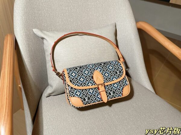 New Collection Fashion LV Handbag L2156
