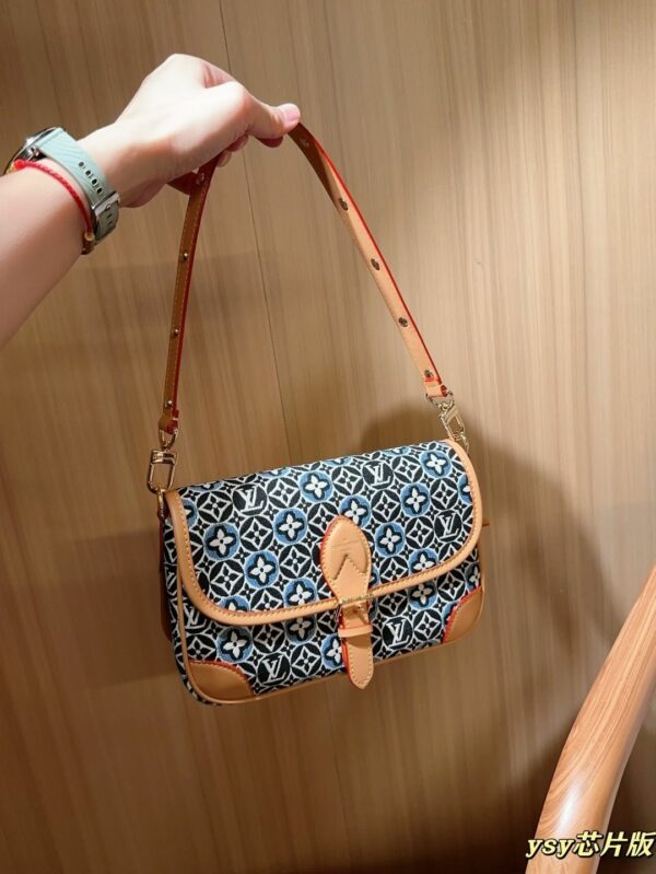 New Collection Fashion LV Handbag L2156