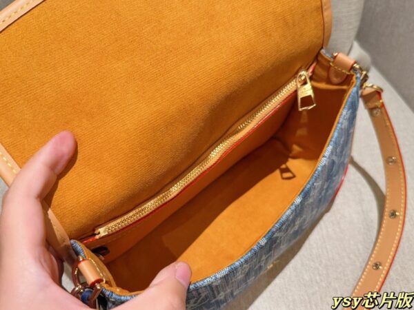 New Collection Fashion LV Handbag L2156