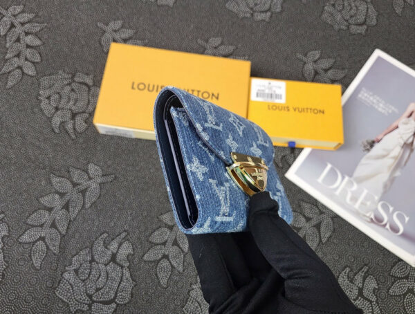 Luxury LV Wallet M82599