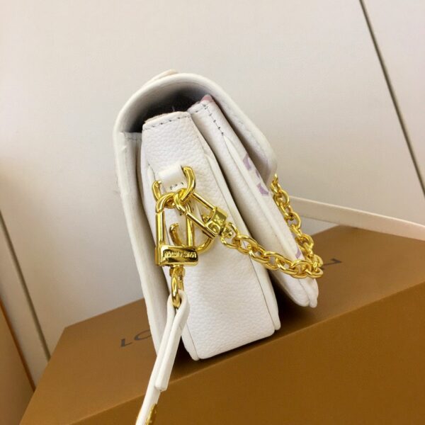 Luxury LV Handbag M25682-M46279
