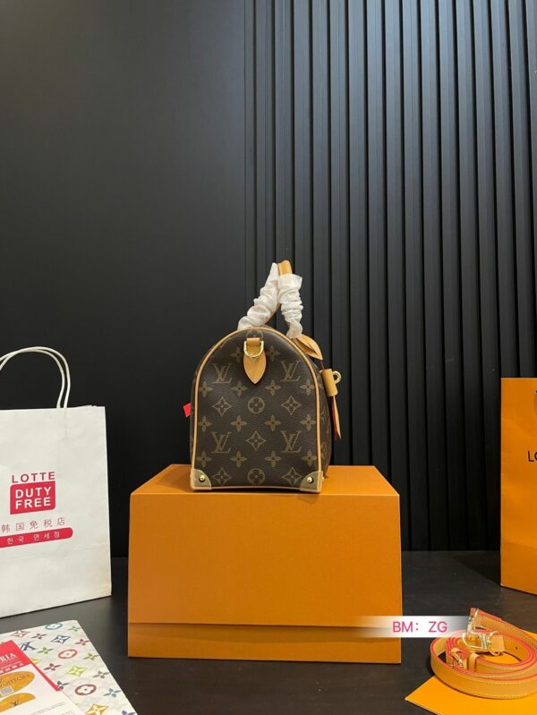 New Collection Fashion LV Handbag L2157