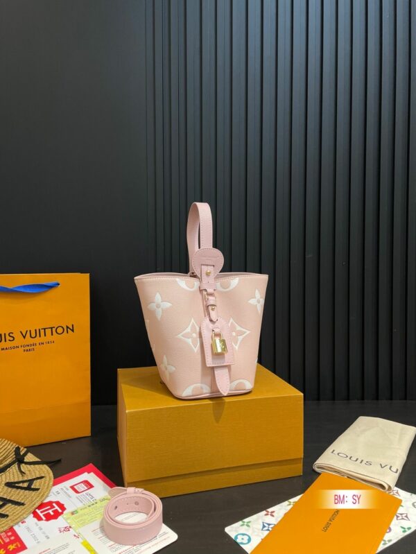New Collection Fashion LV Handbag L2158