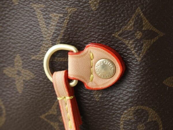 Luxury LV Handbag M40995.5