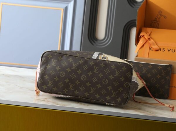 Luxury LV Handbag M40995.5