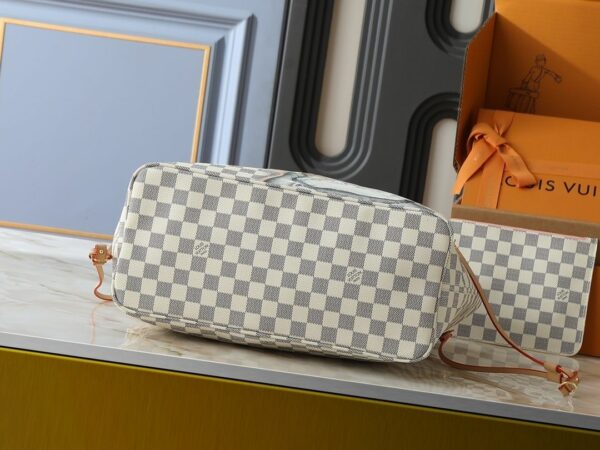 Luxury LV Handbag M40995.5