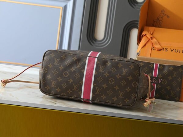 Luxury LV Handbag M40995.5