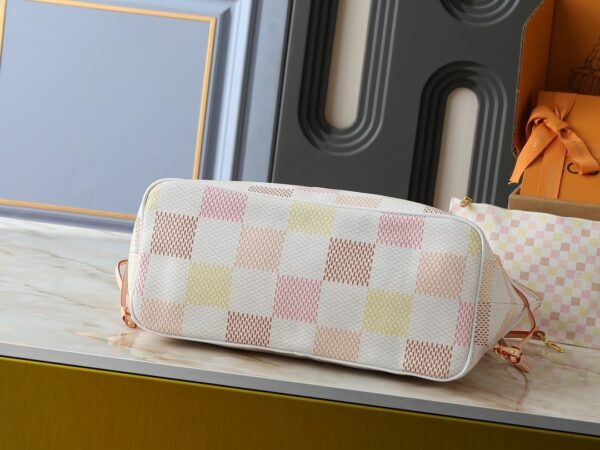 Luxury LV Handbag N40668-M40995
