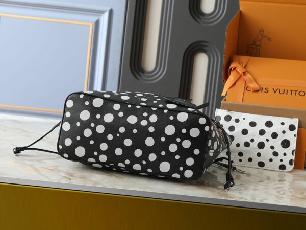 Luxury LV Handbag M40995-M46390