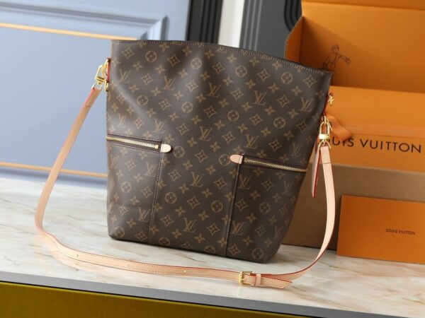 Luxury LV Handbag M41544