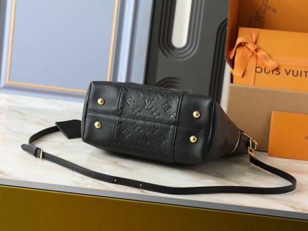 Luxury LV Handbag M41544