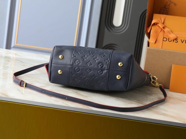Luxury LV Handbag M41544