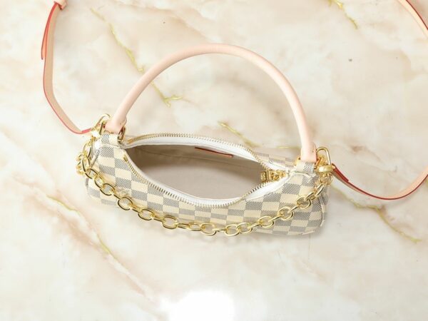 Luxury LV Handbag M25223