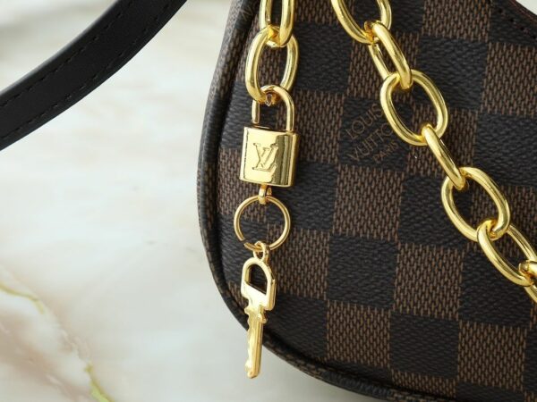 Luxury LV Handbag M25223