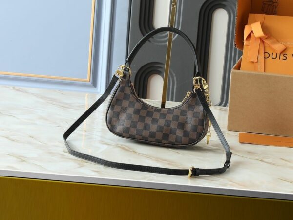 Luxury LV Handbag M25223