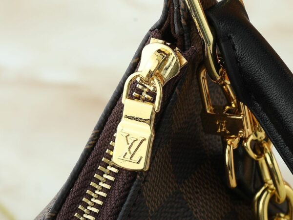 Luxury LV Handbag M25223