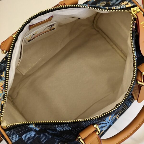 Chic Charm LV Handbag M00226-M00225