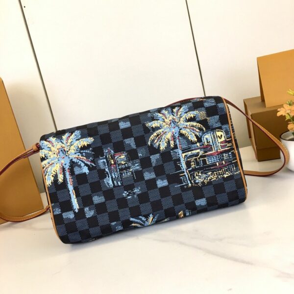 Chic Charm LV Handbag M00226-M00225