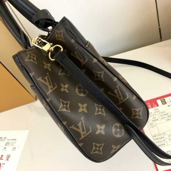 Luxury LV Handbag M25577
