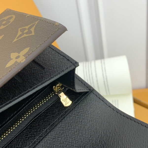 Luxury LV Wallet M58108