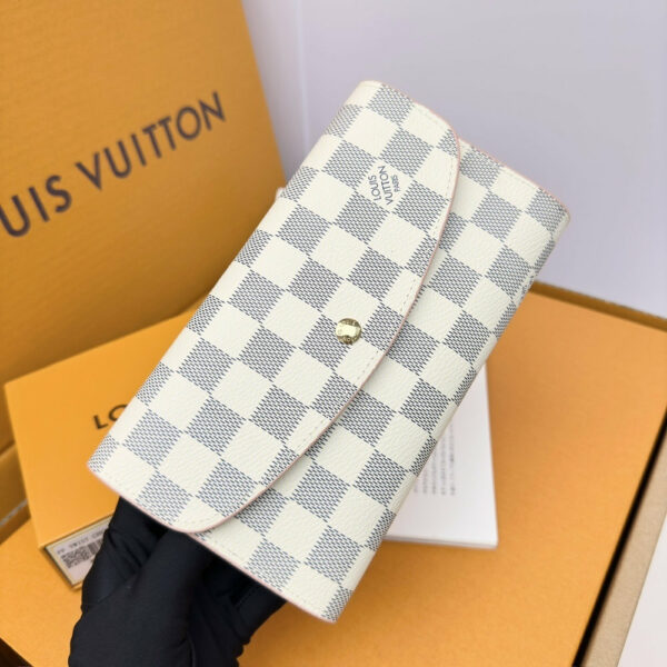 Luxury LV Wallet M58108