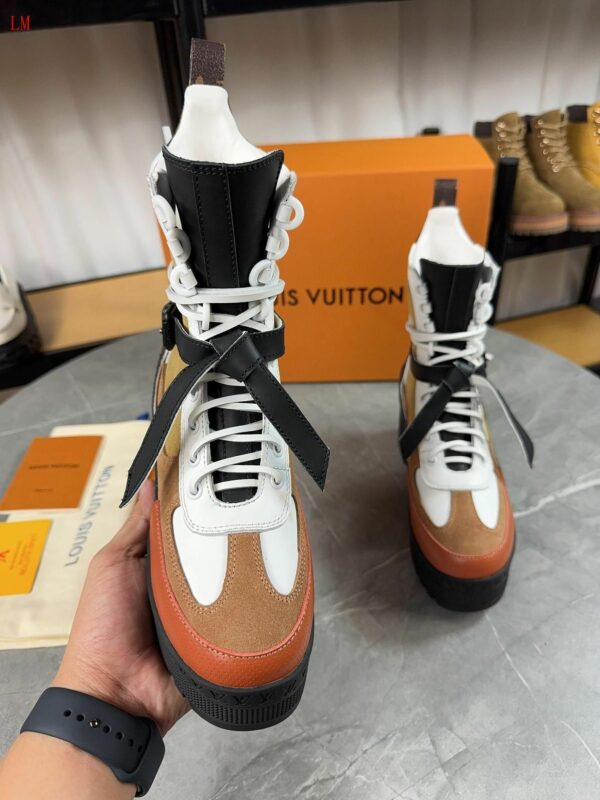 New Collection Fashion Women LV Shoes 1049