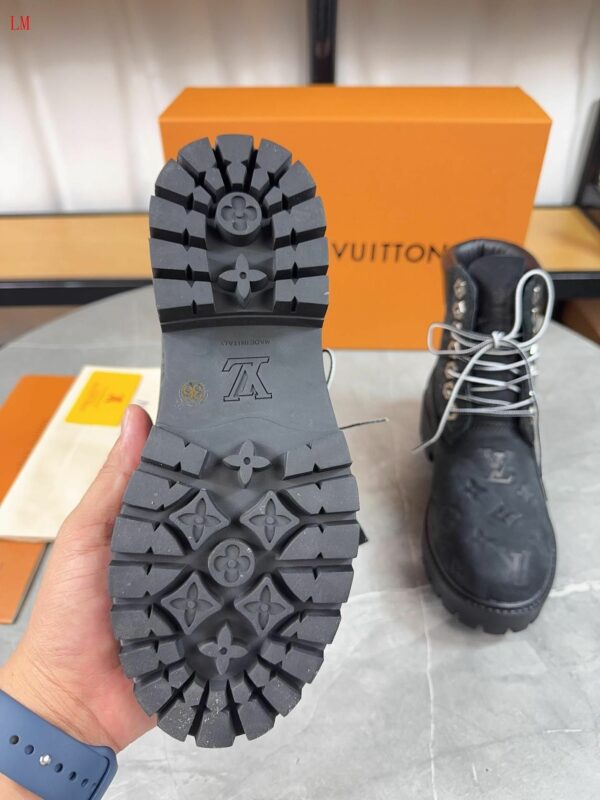 New Collection Fashion Women LV Shoes 1053
