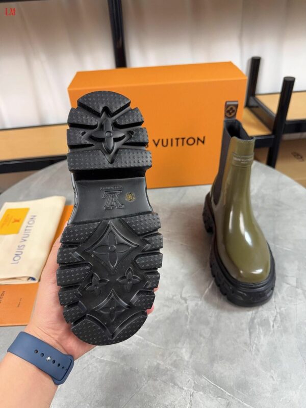 New Collection Fashion Women LV Shoes 1058