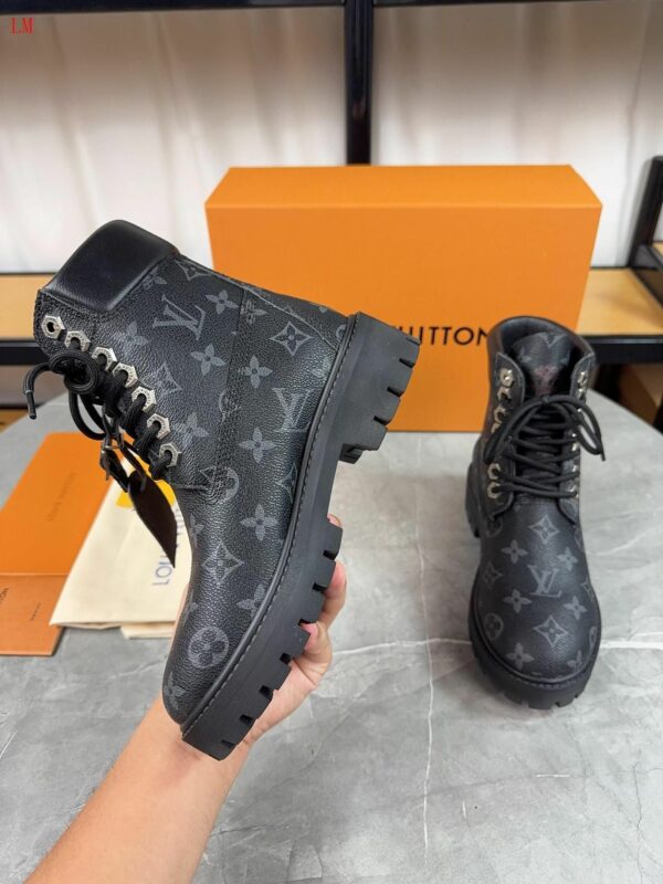 New Collection Fashion Women LV Shoes 1061