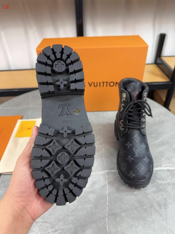 New Collection Fashion Women LV Shoes 1061