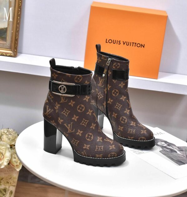New Collection Fashion Women LV Shoes 1062
