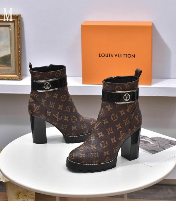New Collection Fashion Women LV Shoes 1062
