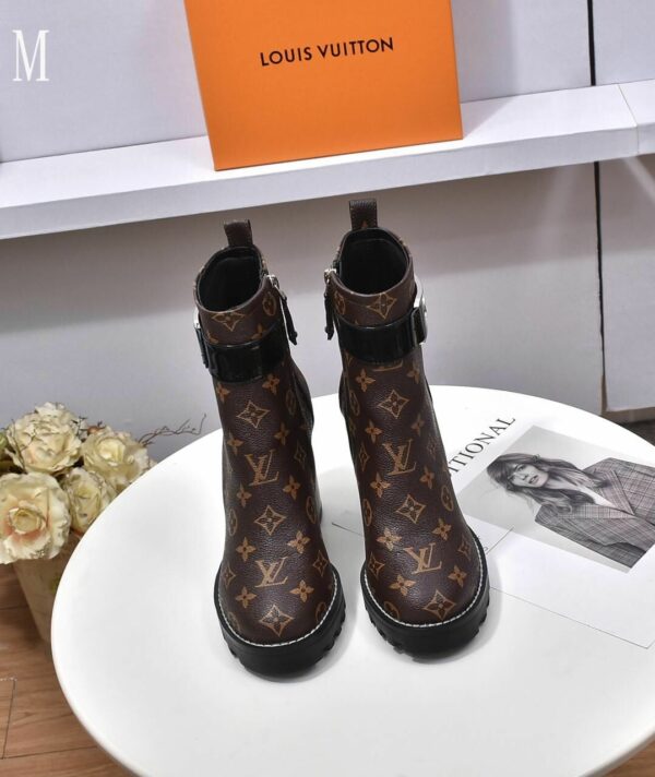 New Collection Fashion Women LV Shoes 1062