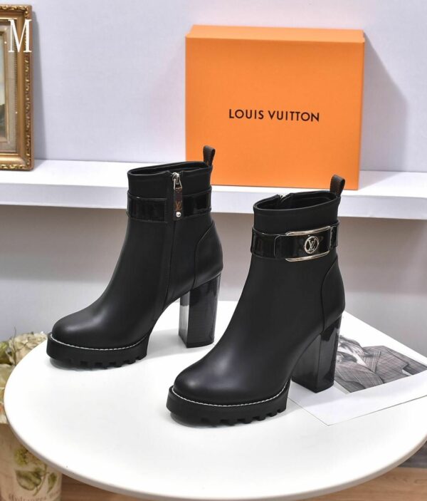 New Collection Fashion Women LV Shoes 1063