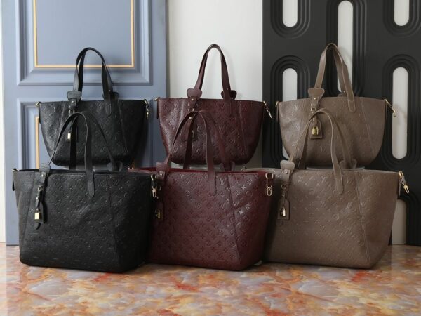 Luxury LV Handbag M25860