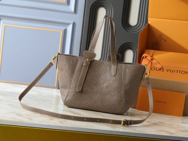 Luxury LV Handbag M25860