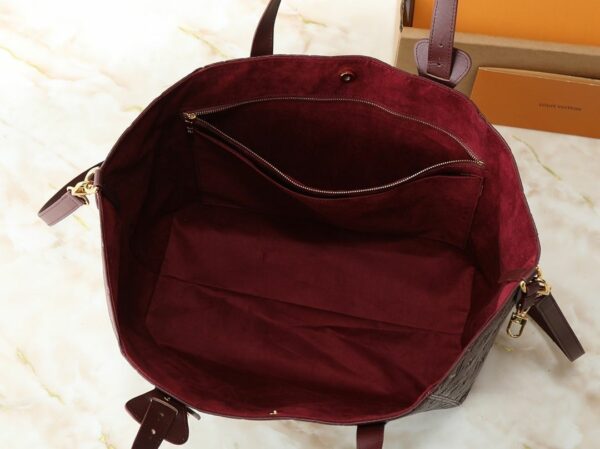 Luxury LV Handbag M25860