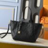 Chic Charm LV Handbag M25860