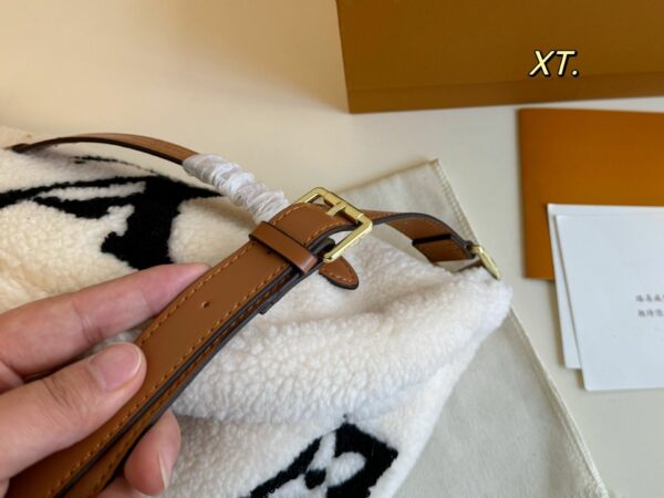 New Collection Fashion LV Handbag L2170