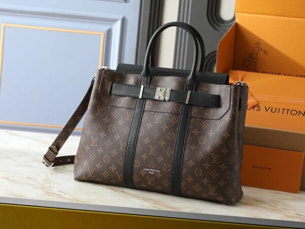 Luxury LV Handbag M23153