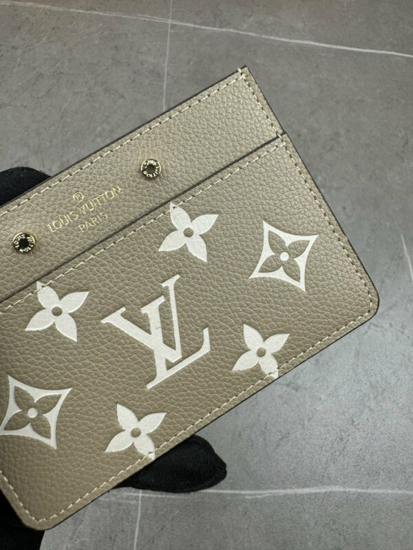 Luxury LV Wallet M69171