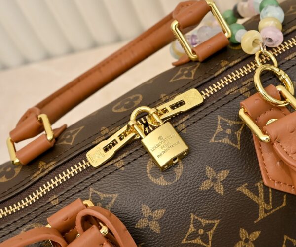 Luxury LV Handbag M15107